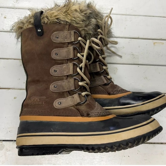 Sorel Joan of Artic boots size 8.5 worn once! - Picture 1 of 7